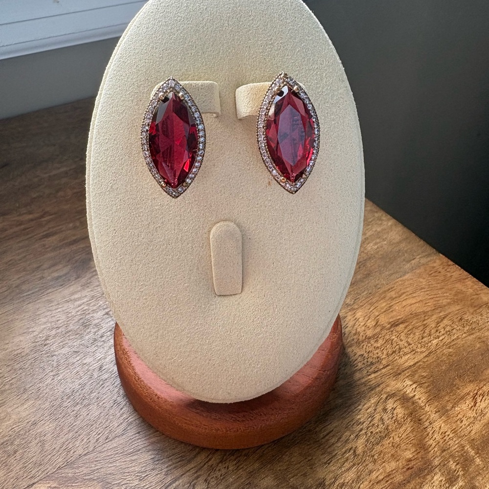Glamorous Ruby Red Teardrop Earrings - image 5